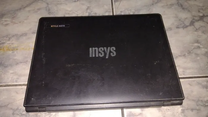 Notebook insys M746S