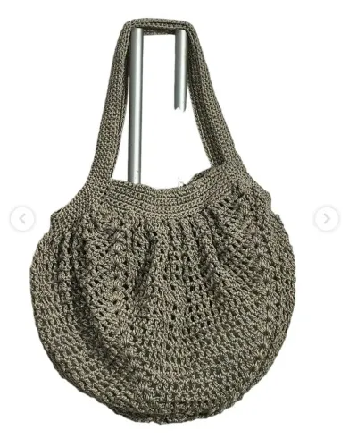 Bolsa artesanal de crochê