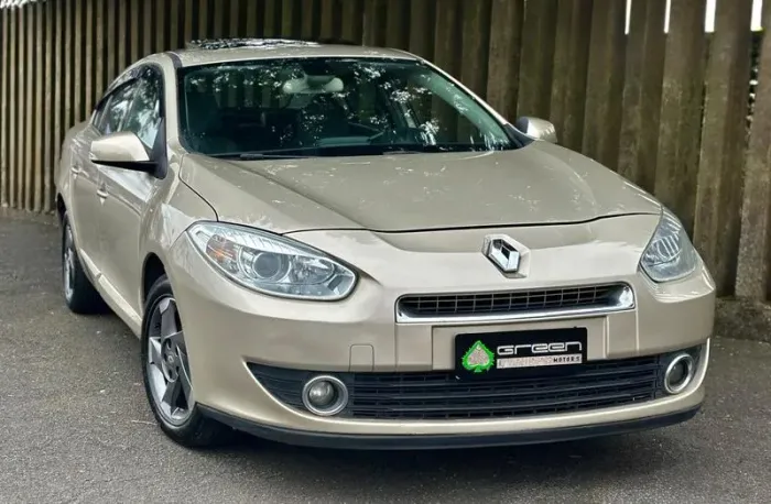 Renault Fluence Sedan Privilège 2.0 16V Flex AUT 2012