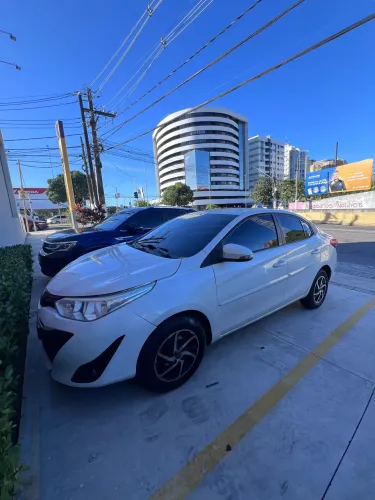 Toyota Yaris XL Sedan 1.5 Flex 16V 4P Aut. 2019