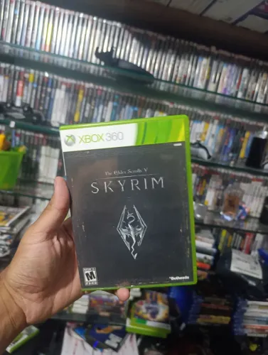 Jogo The Elder Scrolls Skyrim Xbox 360 - Ac cartão e Olx pay (temos outros jogos)