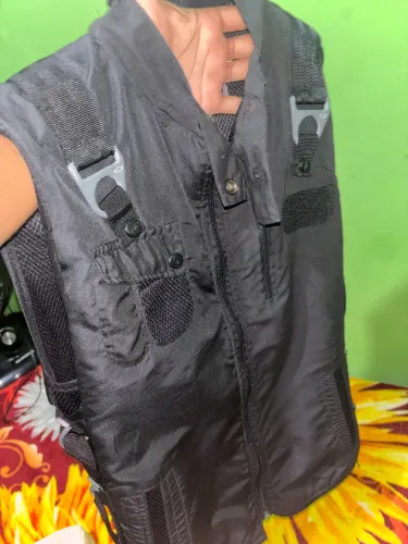 Colete Oakley AP Vest
