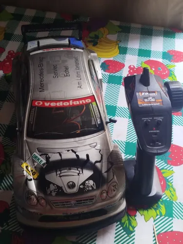 Carrinho da Mercedes escala 1/10 automatizado para auto modelo
