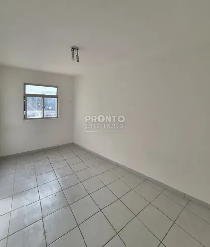 Apartamento com 2 quartos em Espinheiro