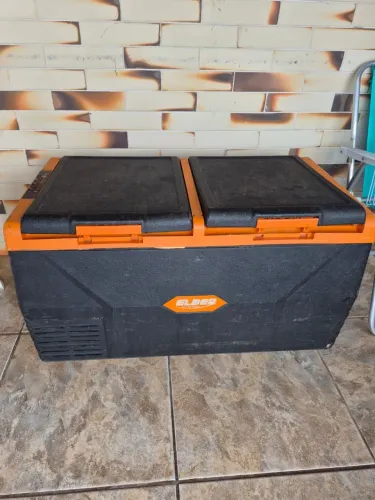 Vende-se geladeira portátil elber