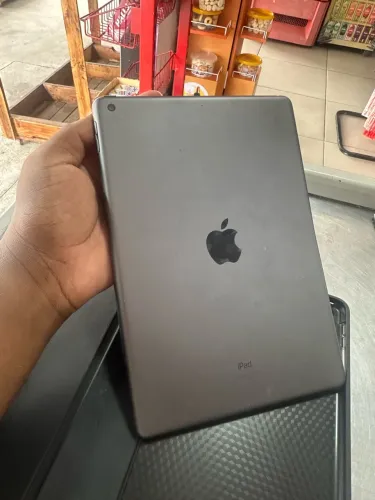 iPad Geração 9 - 64 Gb