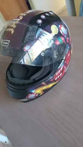 Capacete motociclismo
