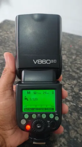 Flash Godox  V860II C