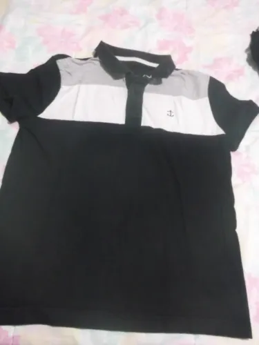 camiseta tricolor