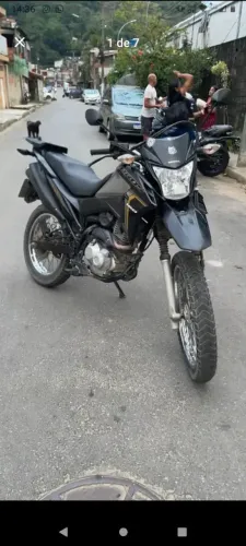 Bros 160 Única Dona 