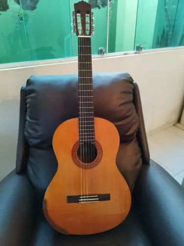 Violão Yamaha - Nylon