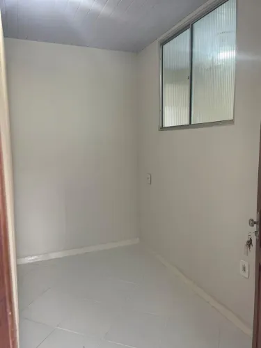 Aluga-se Apto de 01 quarto, sala e cozinha no Umarizal.