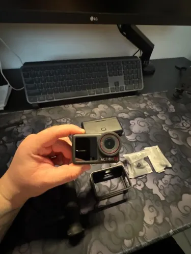DJI Osmo Action 5 Pro Adventure Combo - Completa