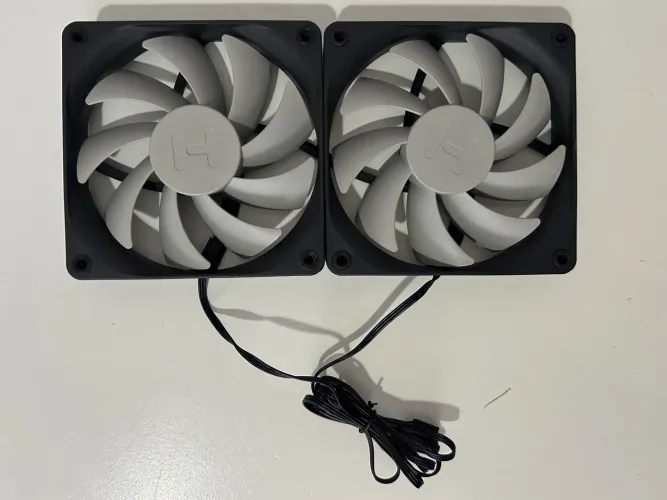 2x Ventoinha Hyte FLOW FE12 (Alta Performance)