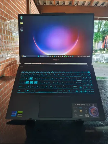 Notebook Gamer MSI Cyborg 15 Core i7/13620H, 32GB, SSD 1TERA, 15.6" FHD 144Hz, RTX4060