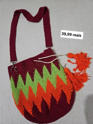 Vendo bolsas Femininas diversas 