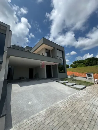 CASA À VENDA NO CONDOMÍNIO CAMPOS DE MEDEIROS EM JUNDIAÍ/SP