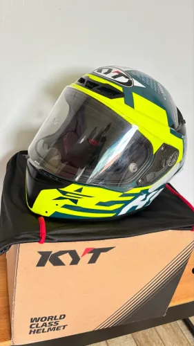 Capacete KYT 
