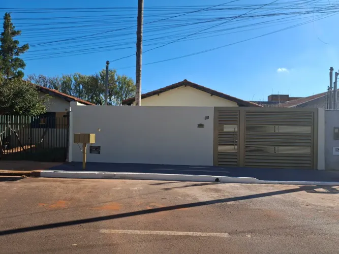 CASA  NO JOSÉ TAVARES COUTO