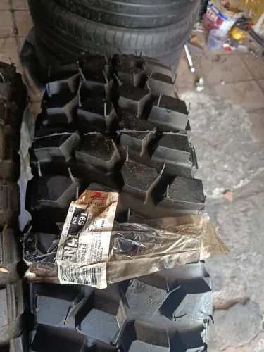 Pneus 225/75-16 Remolder (2 unidades)