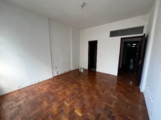 Vendo alugo salas no Edifício Maletak