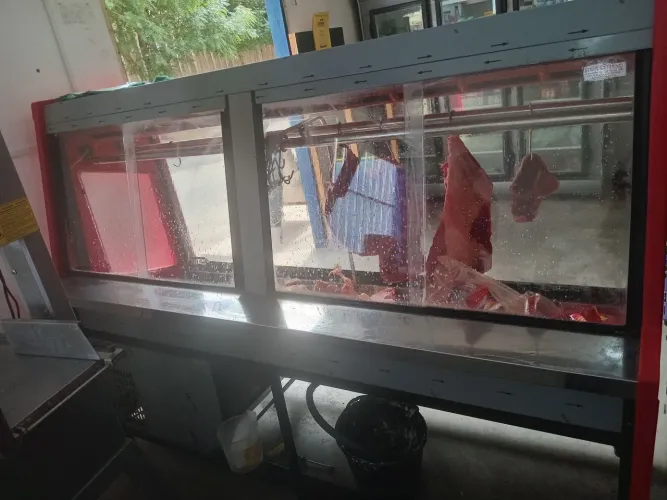 Vendo balcão frigorífico 2mt gelopar
