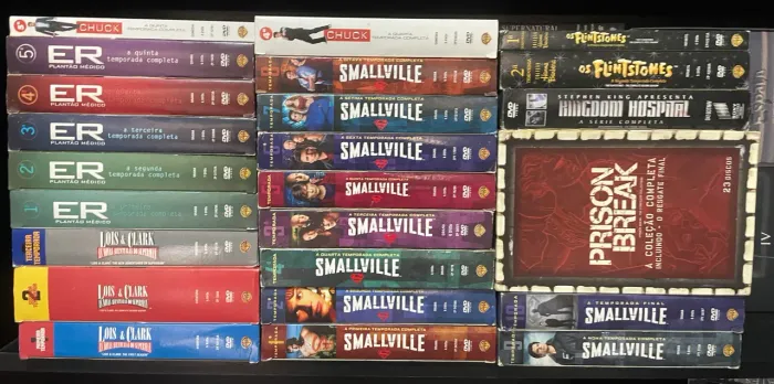 Lote Séries DVD smallville, plantão médico, prison break, lois