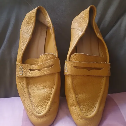 Sapato de couro