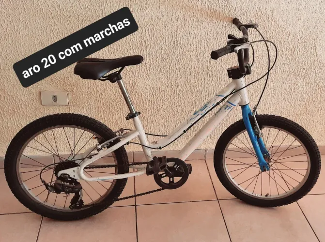 Bicicleta Feminina Aro20 *Com Marchas*