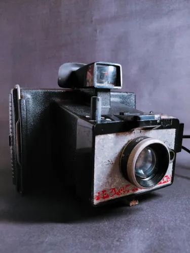 Vintage Polaroid Land Camera 195x