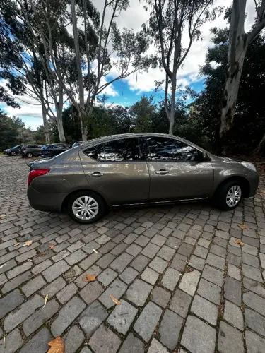 Nissan Versa SV 1.6 16V Flex Fuel 4P Mec. 2014