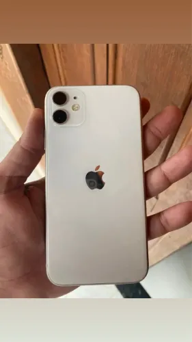 iPhone 11 64gb todo original, nunca aberto! 