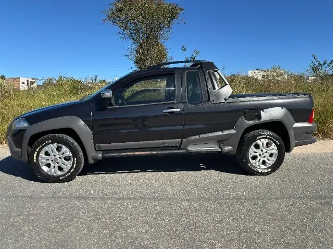 Fiat Strada Adventure 1.8/ 1.8 Locker Flex CE 2012