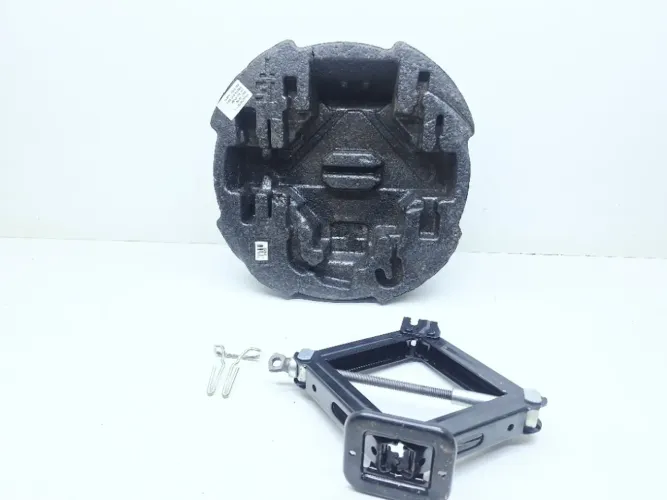 Kit Macaco Troca Roda C Ferramenta I30 1.8 2015 09149A5000