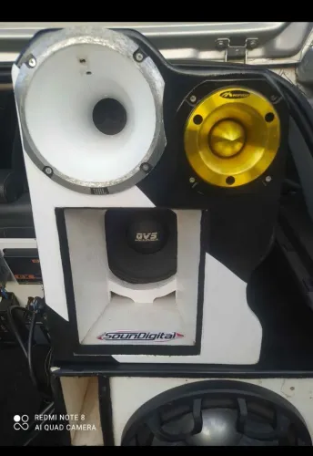 Som automotivo