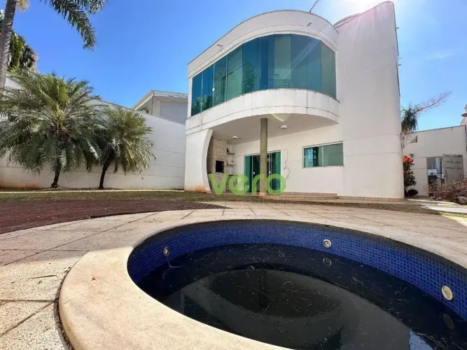 Casa com 1 dormitório à venda, 157 m² por R$ 1.000.000,00 - Chácara Letônia - Americana/SP