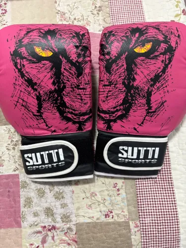 Luva de boxe nova