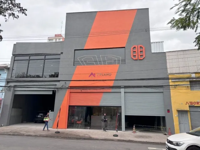 Galpão comercial para venda no Cambuci, 2.100 m² de área construída ? Excelente investimen