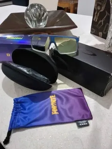 Óculos De Sol Oakley Helux Prizm Gaming Edição Fortnite