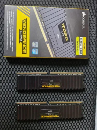 Memória Ram Ddr4 Corsair Vengeance 64 Gb (2x32 Gb) 3600 Mhz