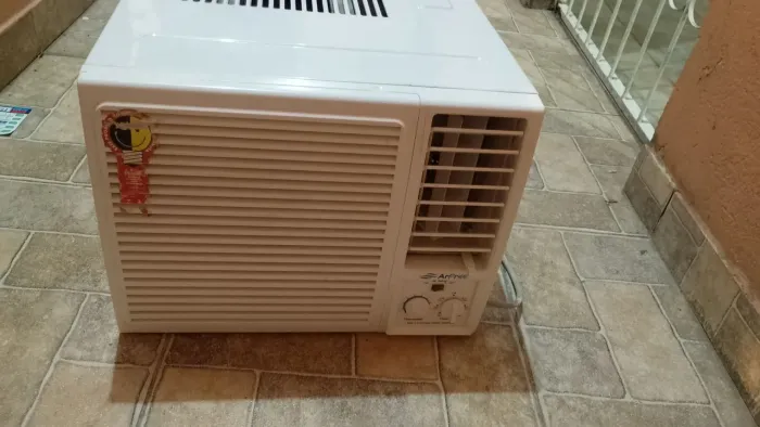 AR 10BTU , NOVO , ZERADO , DE LOJA , 2026