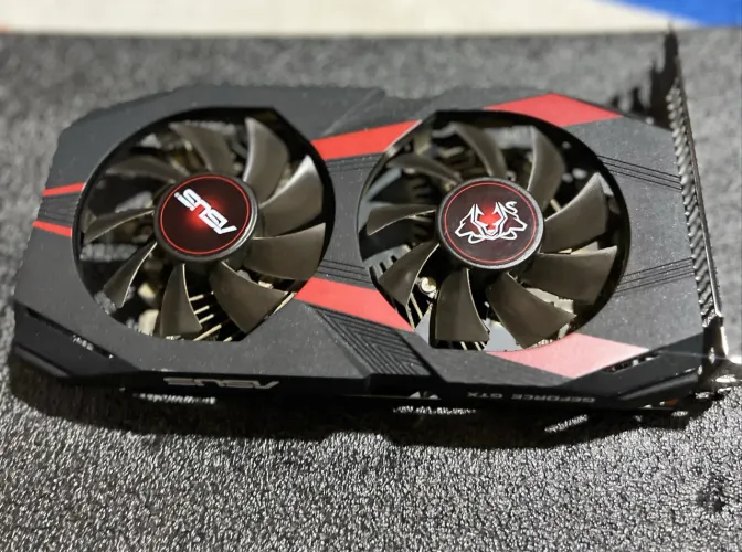GTX 1050 TI dual fan ASUS Cerberus