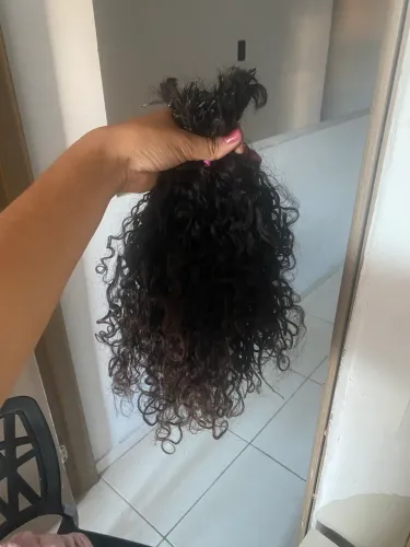 Cabelo cacheado brasileiro 