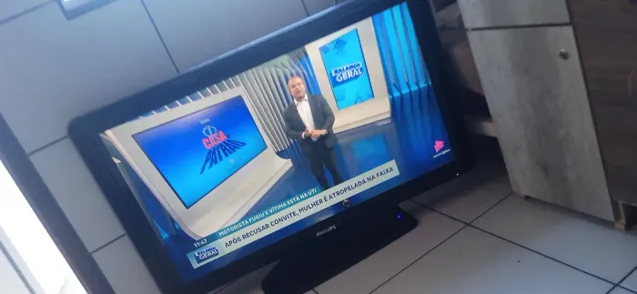 Tv Philips 42 polegadas funcionando normalmente