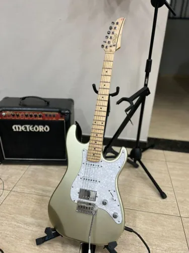 Guitarra Seizi Katana Musashi Titanium