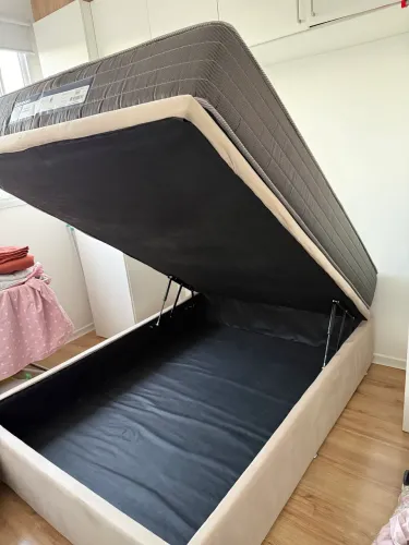 Box Casal com Baú Ortobom - Excelente Estado