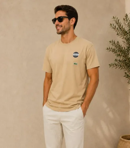 Camiseta bege Lacoste GG 
