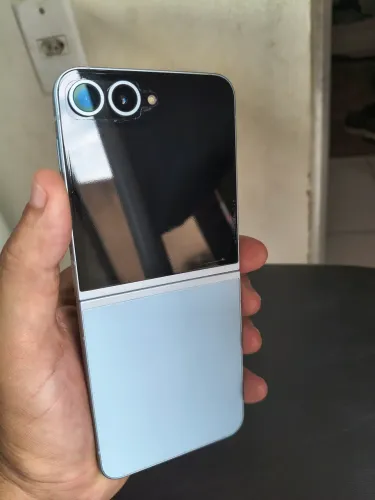 Vendo Samsung Z Flip 6 256G Zerado todo Original.(Troco)