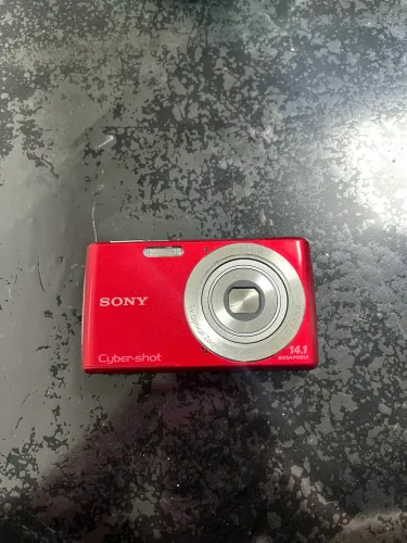 Camera cybershot sony dsc w620