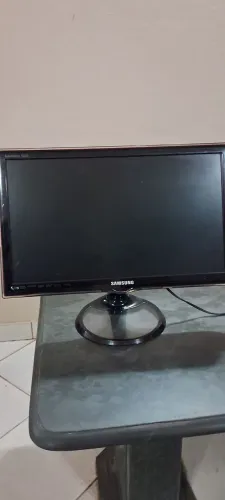 Monitor sansung 22 polegadas, televisão, conservado tudo funcionando zap *